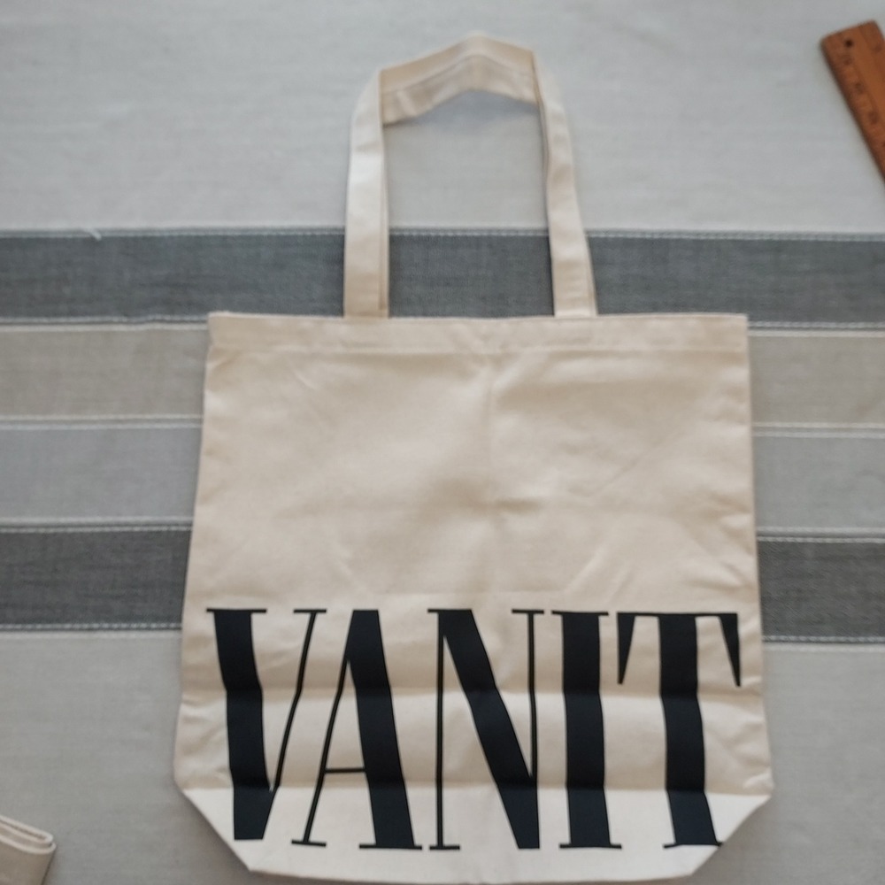 The New Yorker‎ Limited Edition Subscriber Only Vanity Fair Tote Bag